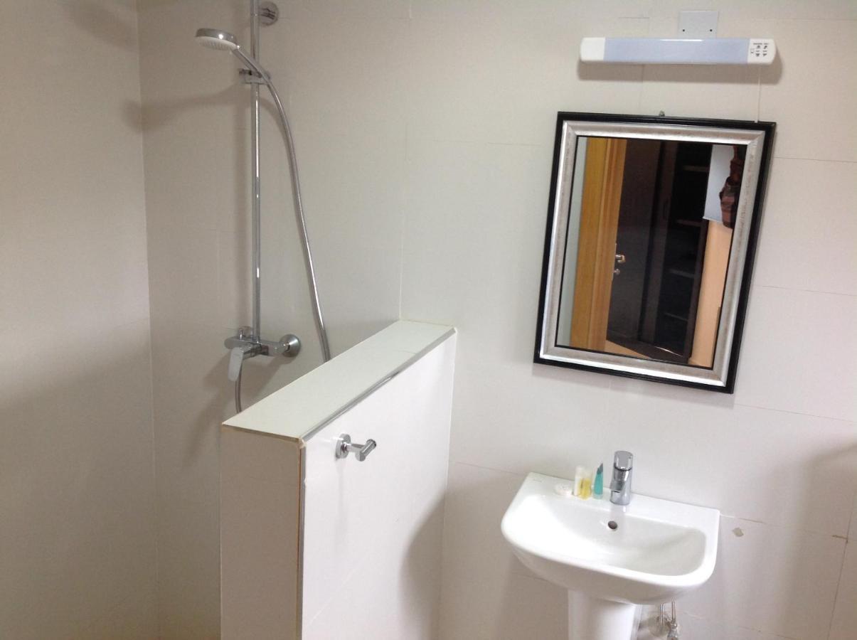 Adis Hotels Prime Ibadan Buitenkant foto